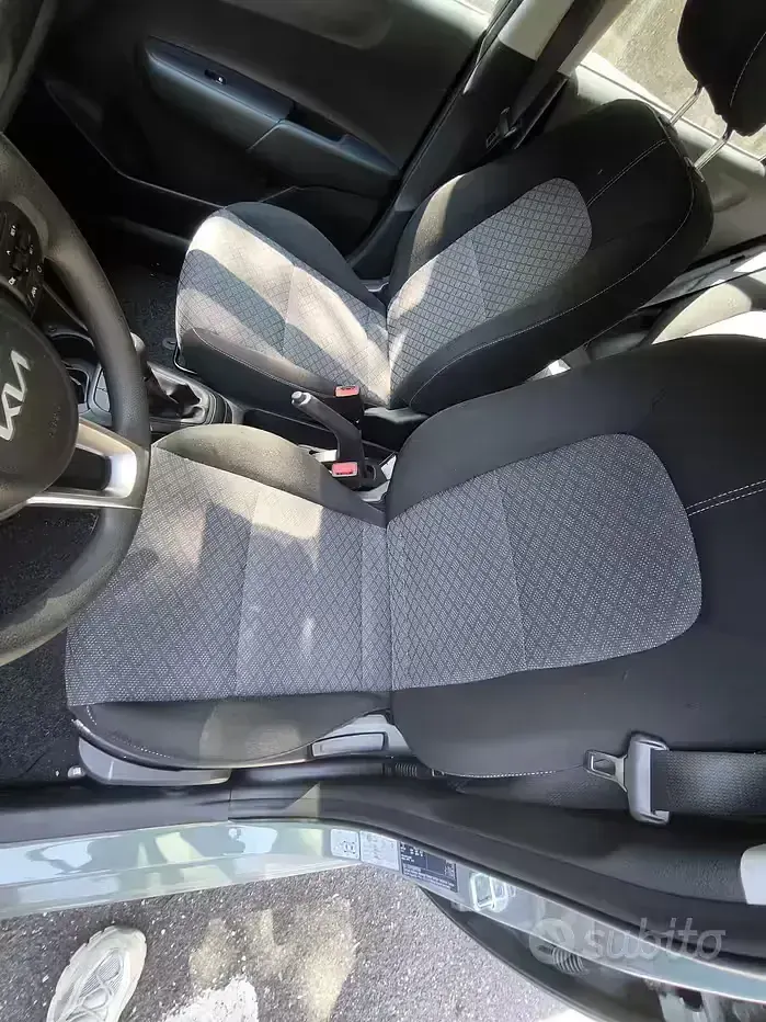 Usata Kia Picanto Urban 63 CV (46 kW) 2025 Verde Utilitaria