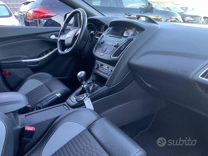 Occasion Ford Focus ST 250 ch (183 kW) 2015 Bleue Berline