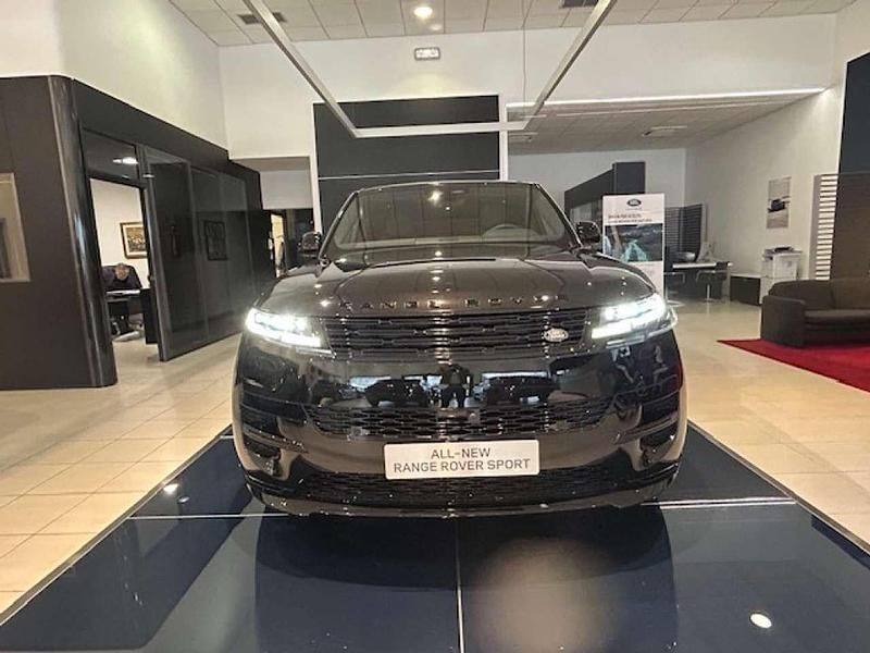 Nuova Land Rover Range Rover Sport SE Dynamic 249 CV (183 kW) 2026 Santorini black SUV