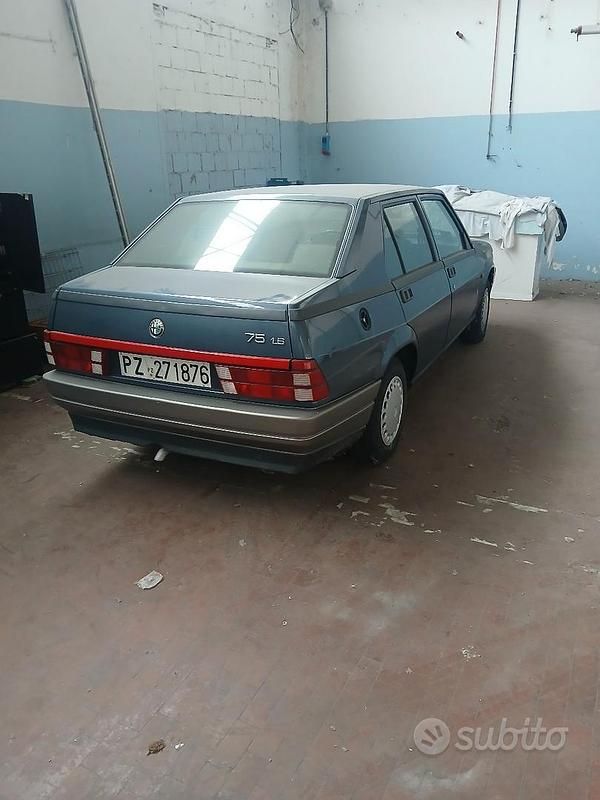 Usata Alfa Romeo 75 110 CV (80 kW) 1989 Berlina