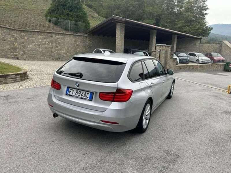 Usata BMW 320 Sport Line 184 CV (135 kW) 2014 Grigio Station wagon