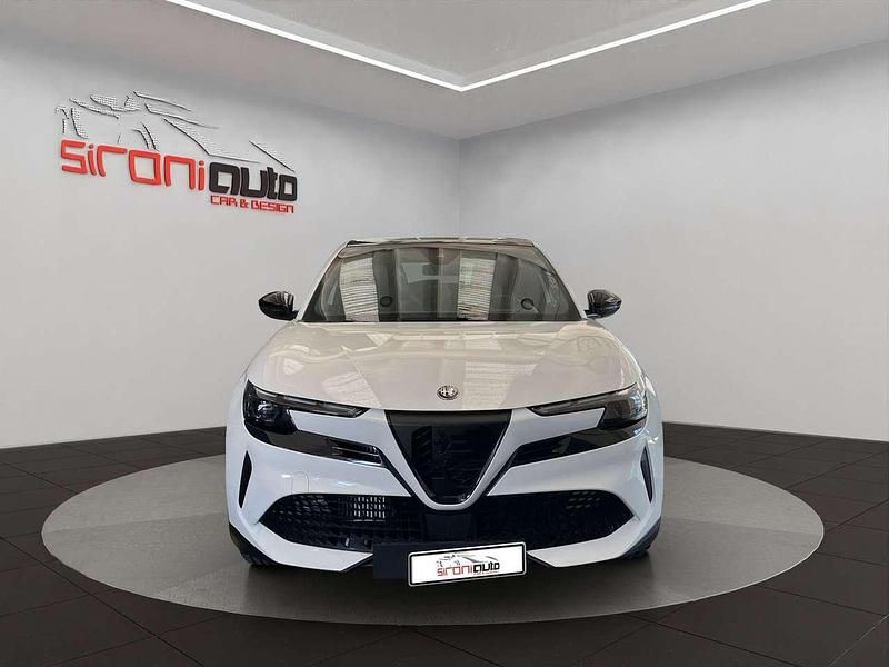 Nuova Alfa Romeo Junior Edizione Speciale 145 CV (106 kW) 2025 Bianco SUV
