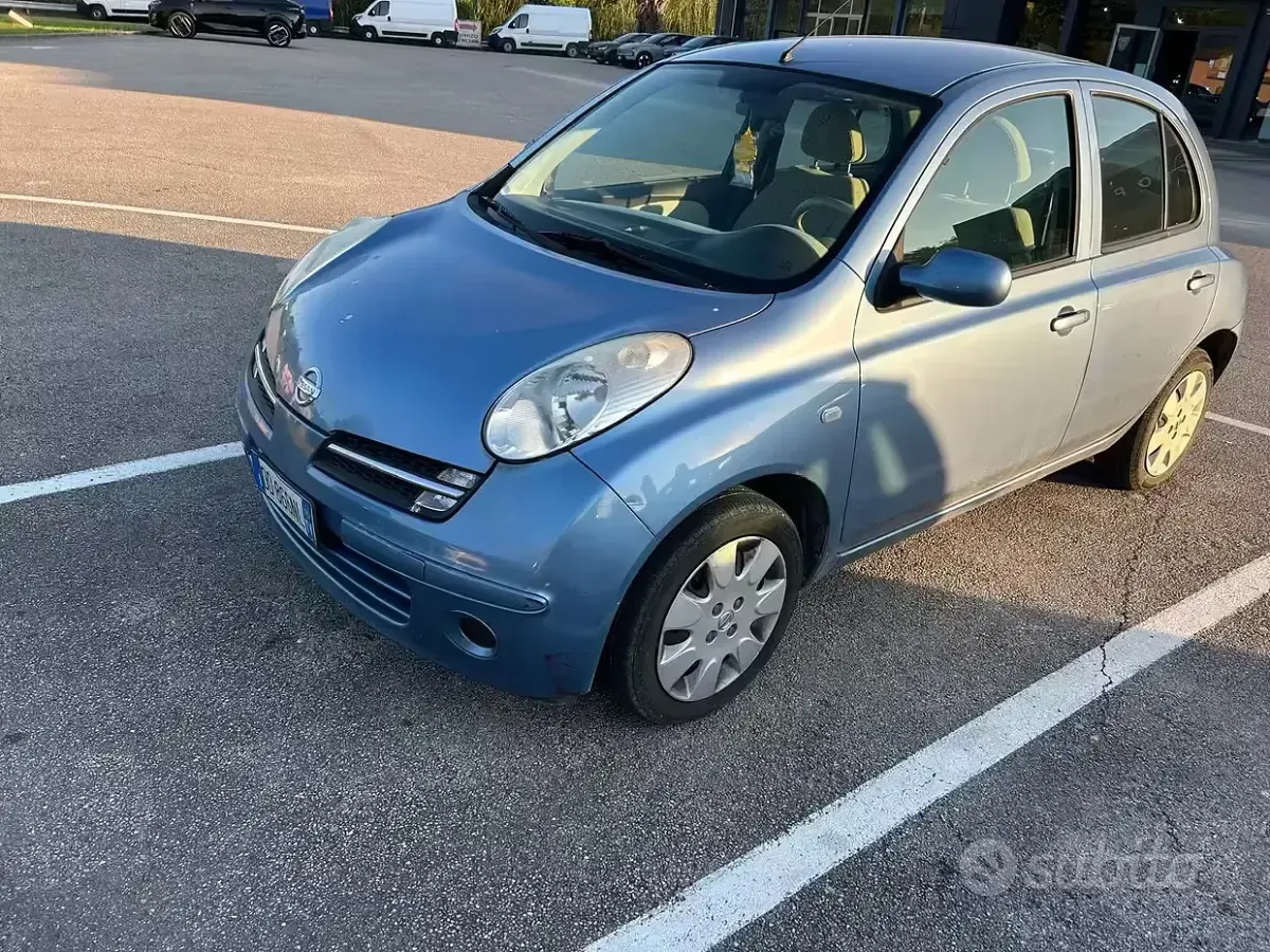 Usata Nissan Micra 80 CV (58 kW) 2006 Blu Berlina