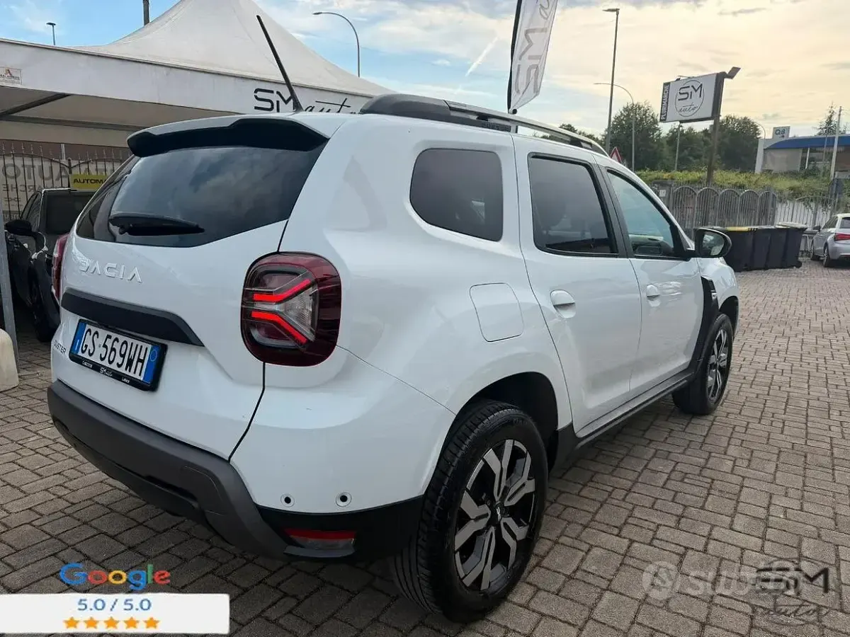 Usata Dacia Duster Journey 101 CV (74 kW) 2024 Bianco SUV