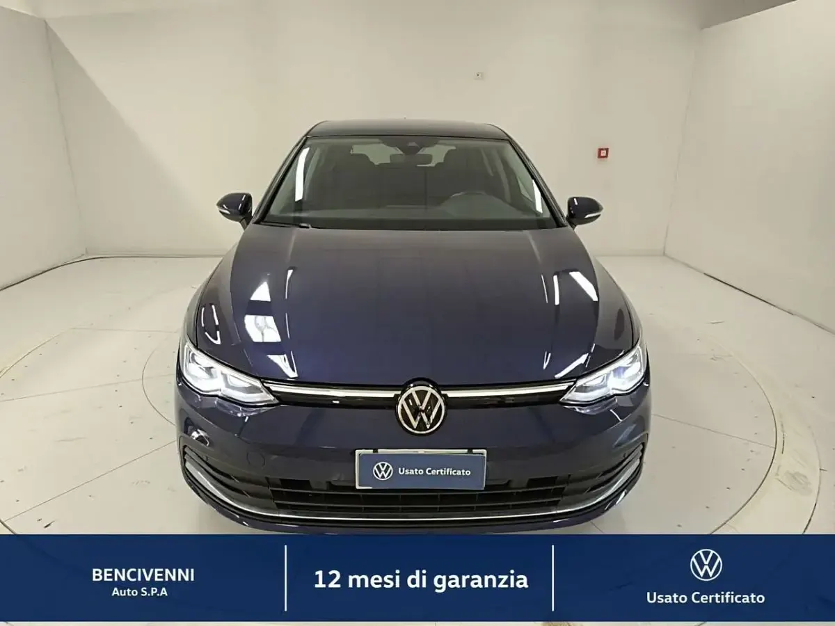 Usata VW Golf VIII Style 131 CV (96 kW) 2022 Blu/azzurro Berlina