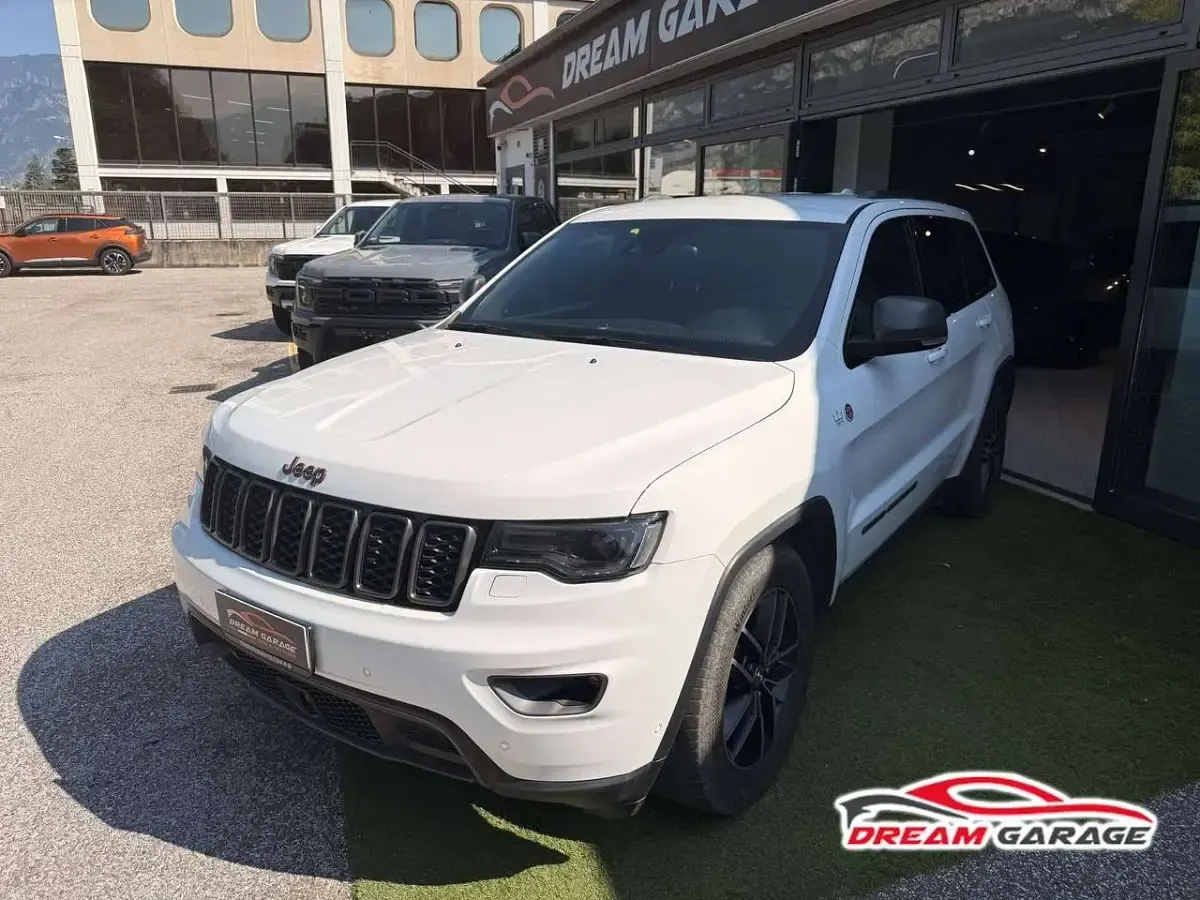 Usata Jeep Grand Cherokee Overland 286 CV (210 kW) 2018 Bianco SUV