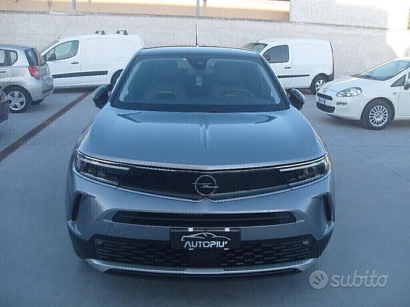 Usata Opel Mokka Elegance 100 CV (73 kW) 2022 Grigio SUV
