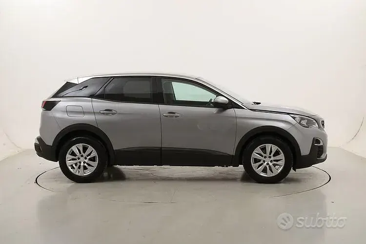 Usata Peugeot 3008 Business-Line 131 CV (96 kW) 2020 Grigio SUV