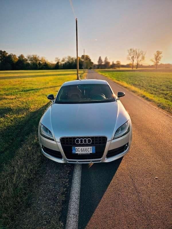 Usata Audi TT Ambiente 200 CV (147 kW) 2006 Coupé
