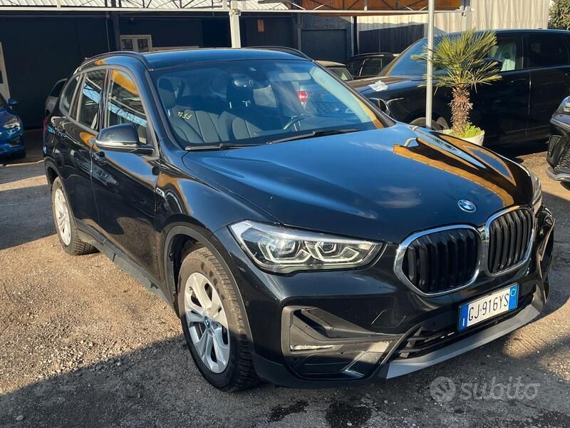 Usata BMW X1 Advantage 125 CV (91 kW) 2022 Nero SUV