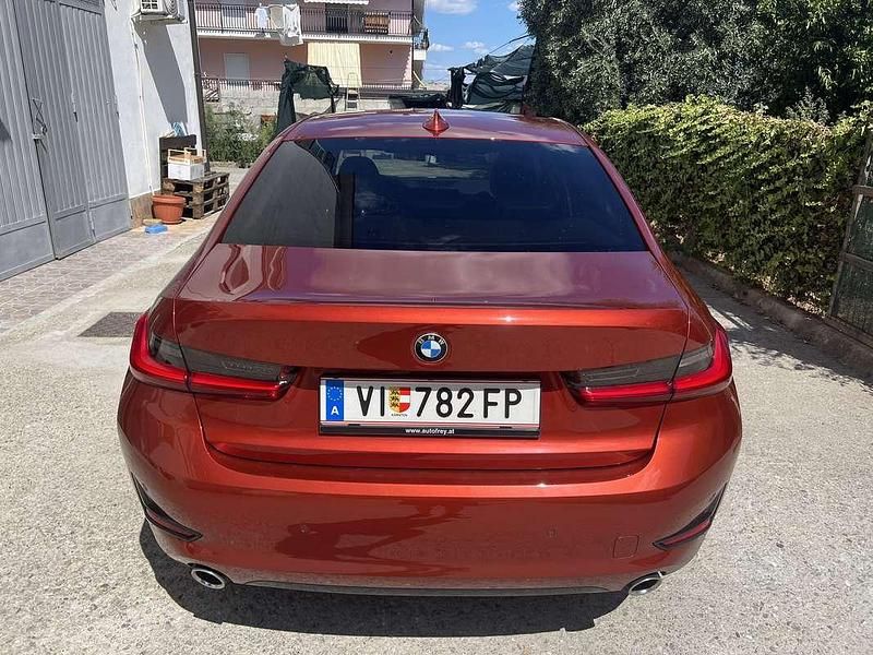 Usata BMW 320 Sport Line 190 CV (139 kW) 2019 Arancione Berlina