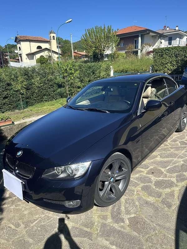 Usata BMW 320 Cabriolet 250 CV (183 kW) 2010 Cabrio