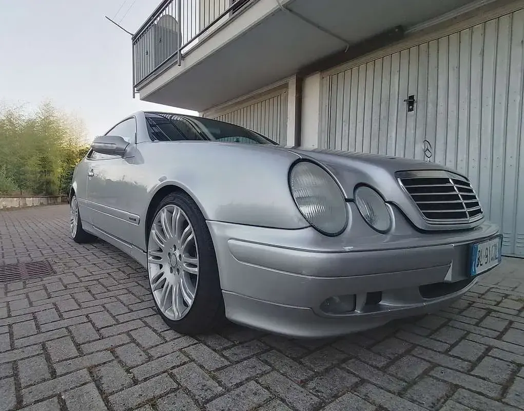 Usata Mercedes CLK200 Avantgarde 163 CV (119 kW) 2001 Coupé