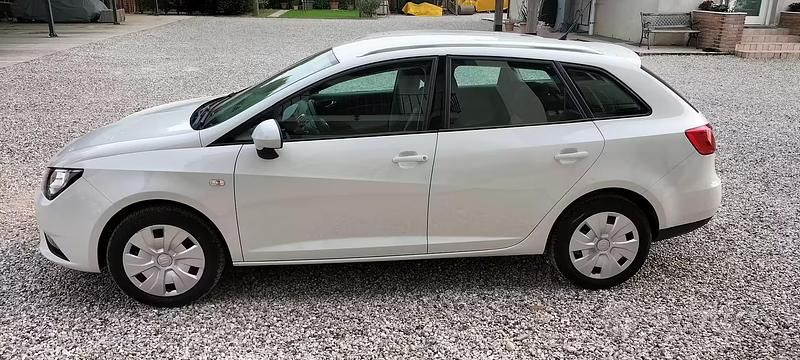 Usata Seat Ibiza ST 2015 Bianco Station wagon