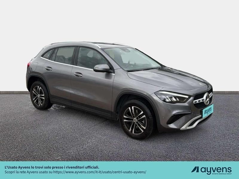 Usata Mercedes GLA250 Advanced 224 CV (164 kW) 2023 Argento SUV