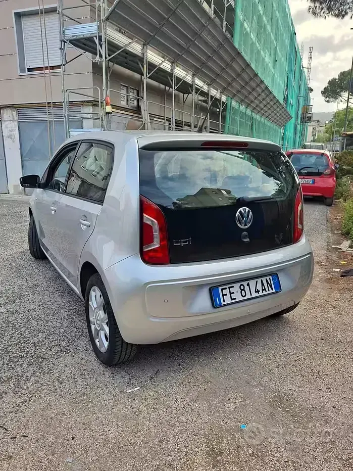 Usata VW up! 75 CV (55 kW) 2016 Grigio Utilitaria