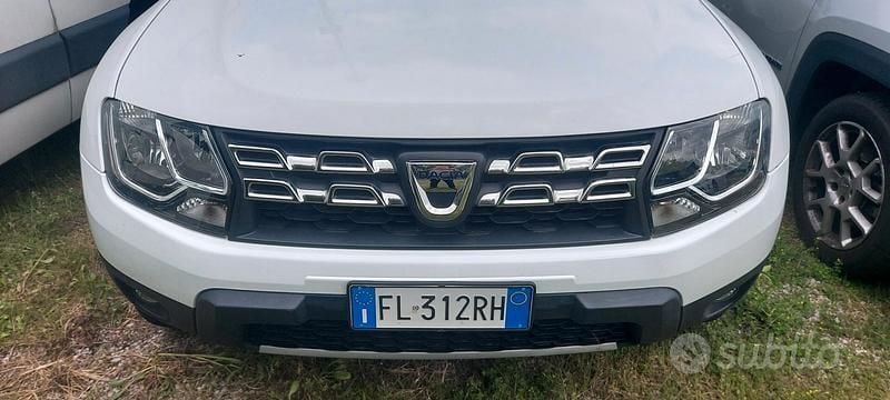 Usata Dacia Duster 115 CV (84 kW) 2017 Bianco SUV