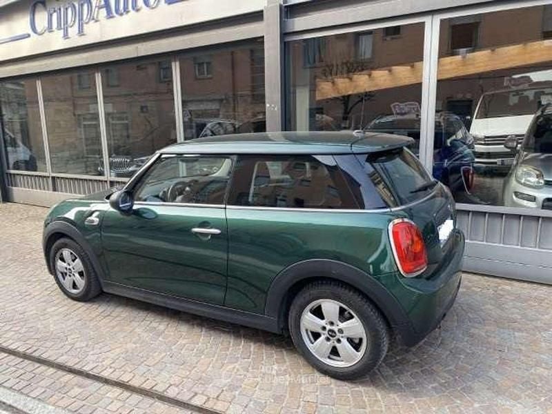 Usata Mini Cooper Clubman 95 CV (69 kW) 2017 Verde Station wagon