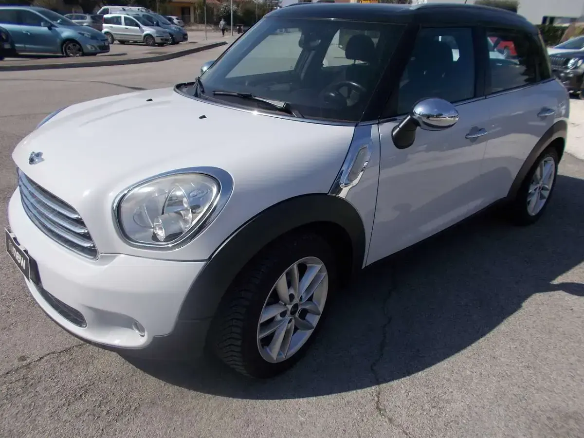 Usata Mini Countryman 90 CV (66 kW) 2010 Bianco SUV