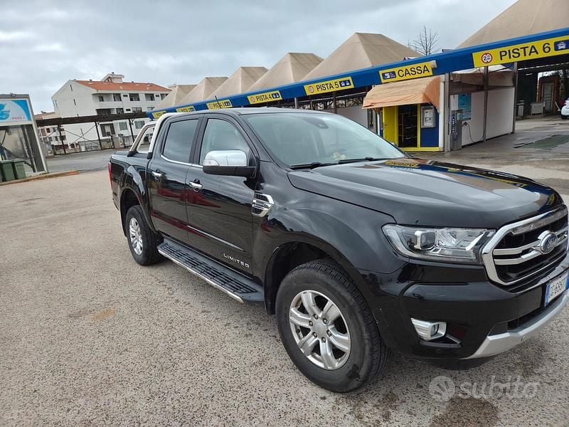 Usata Ford Ranger 170 CV (125 kW) 2022 Nero Pick-up