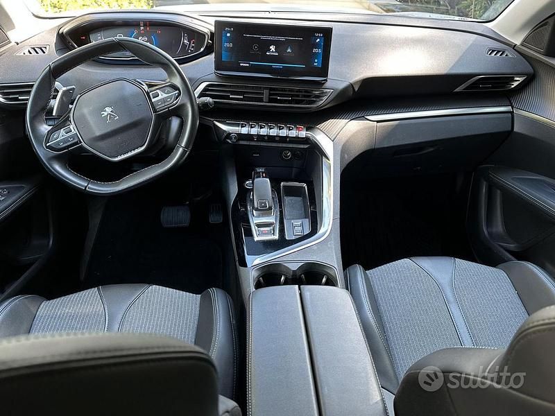 Usata Peugeot 3008 Allure 131 CV (96 kW) 2021 Bianco SUV