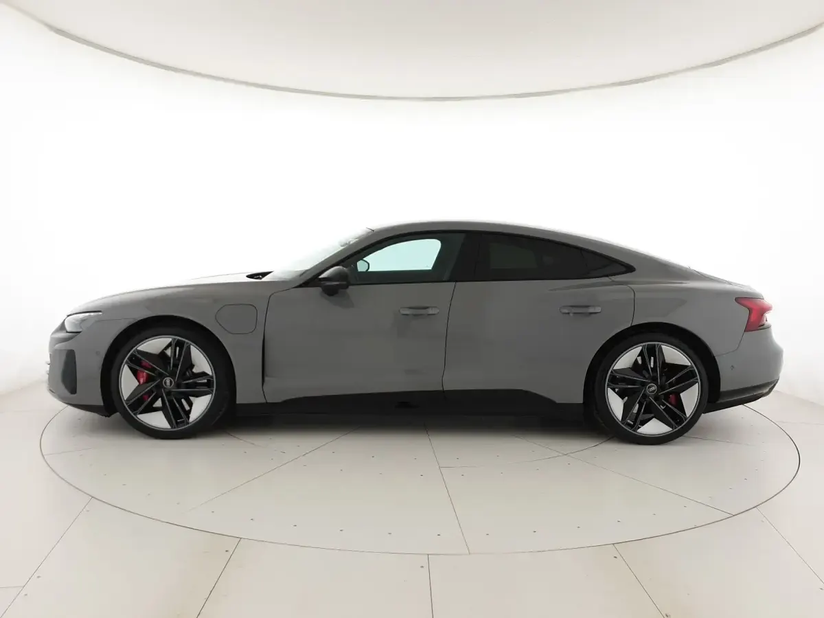 Usata Audi RS e-tron GT Sport 475 kW (646 CV) 2024 Berlina