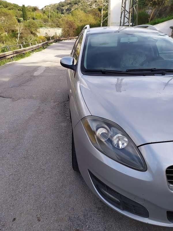 Usata Fiat Croma Active 120 CV (88 kW) 2008 Argento Berlina