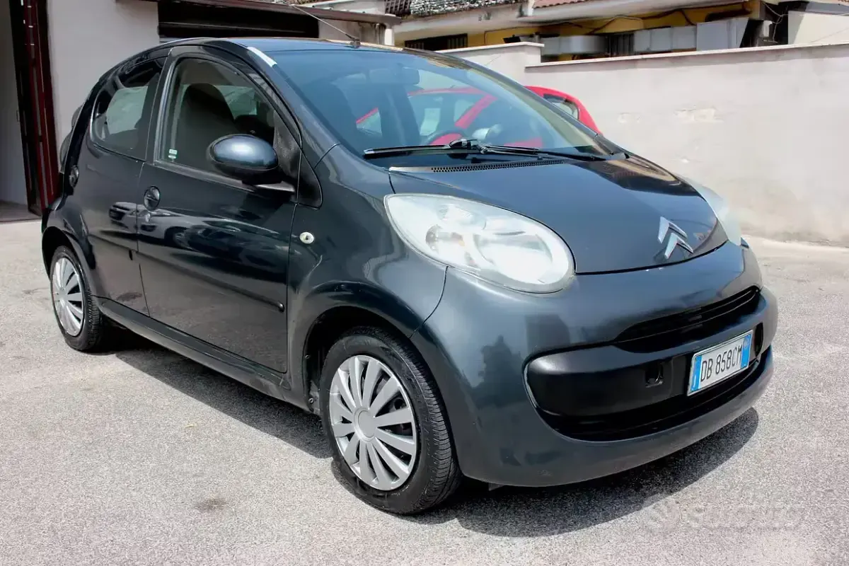 Usata Citroën C1 68 CV (50 kW) 2006 Grigio Utilitaria