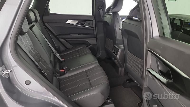 Usata Renault Austral Techno 160 CV (117 kW) 2023 Grigio SUV