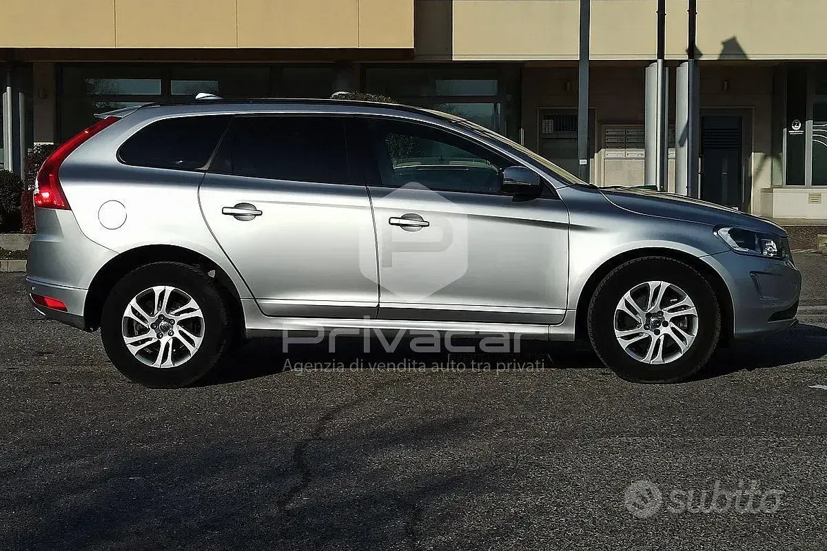Usado Volvo XC60 Business Edition 190 CV (139 kW) 2016 Gris SUV