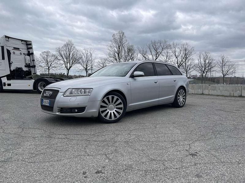Usata Audi A6 Exclusive 224 CV (164 kW) 2005 Argento Station wagon