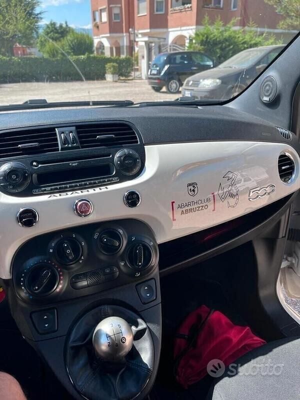 Begagnad Fiat 500C Abarth 134 HK (98 kW) 2008 Vit Cab