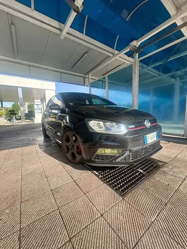 Usata VW Polo GTI 179 CV (131 kW) 2011 Nero Utilitaria