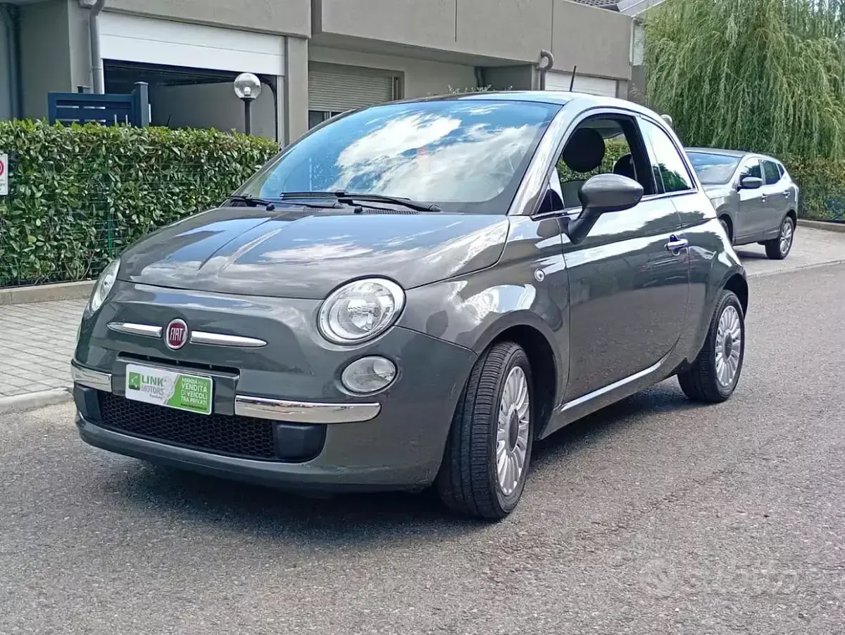Usata Fiat 500 Lounge 69 CV (50 kW) 2013 Grigio Utilitaria