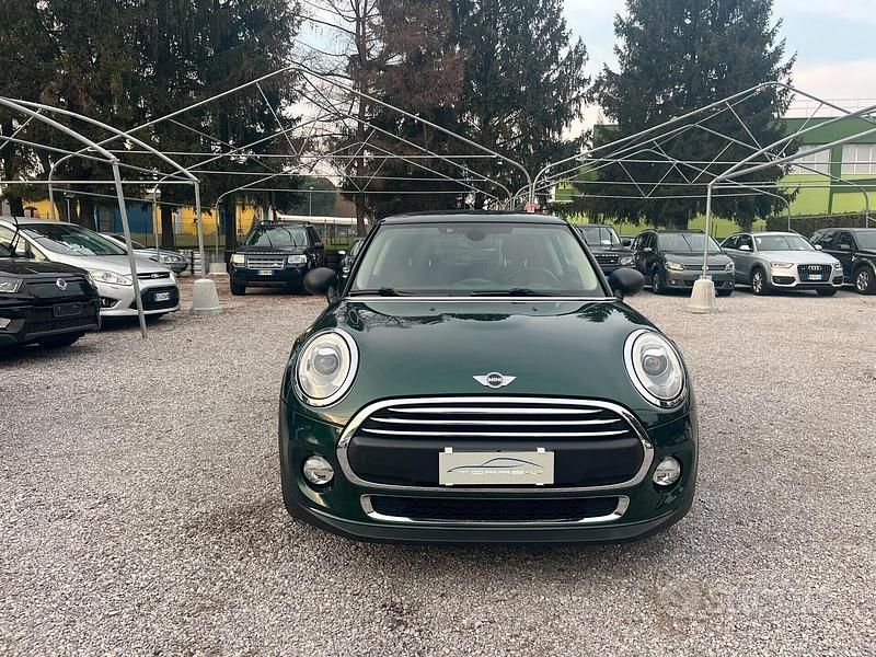 Usata Mini One D 95 CV (69 kW) 2017 Verde Utilitaria