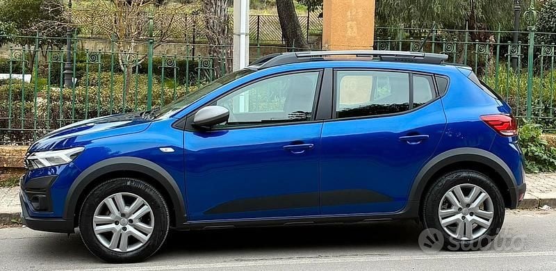 Usata Dacia Sandero Stepway 91 CV (66 kW) 2023 Blu Berlina