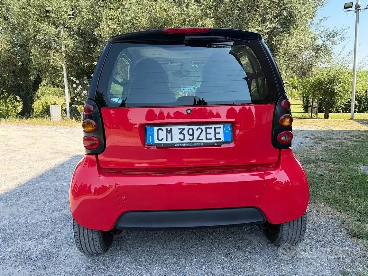 Usata Smart ForFour Passion 75 CV (55 kW) 2004 Rosso Utilitaria
