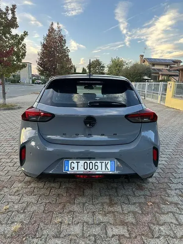 Usata Opel Corsa S 75 CV (55 kW) 2024 Grigio Utilitaria
