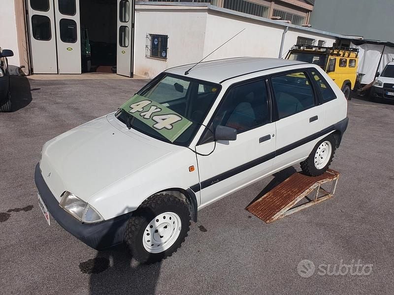 Usata Citroën AX 75 CV (55 kW) 1992 Bianco Utilitaria