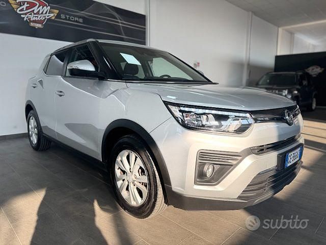 Usata Ssangyong (KGM) Tivoli 136 CV (100 kW) 2021 Grigio SUV