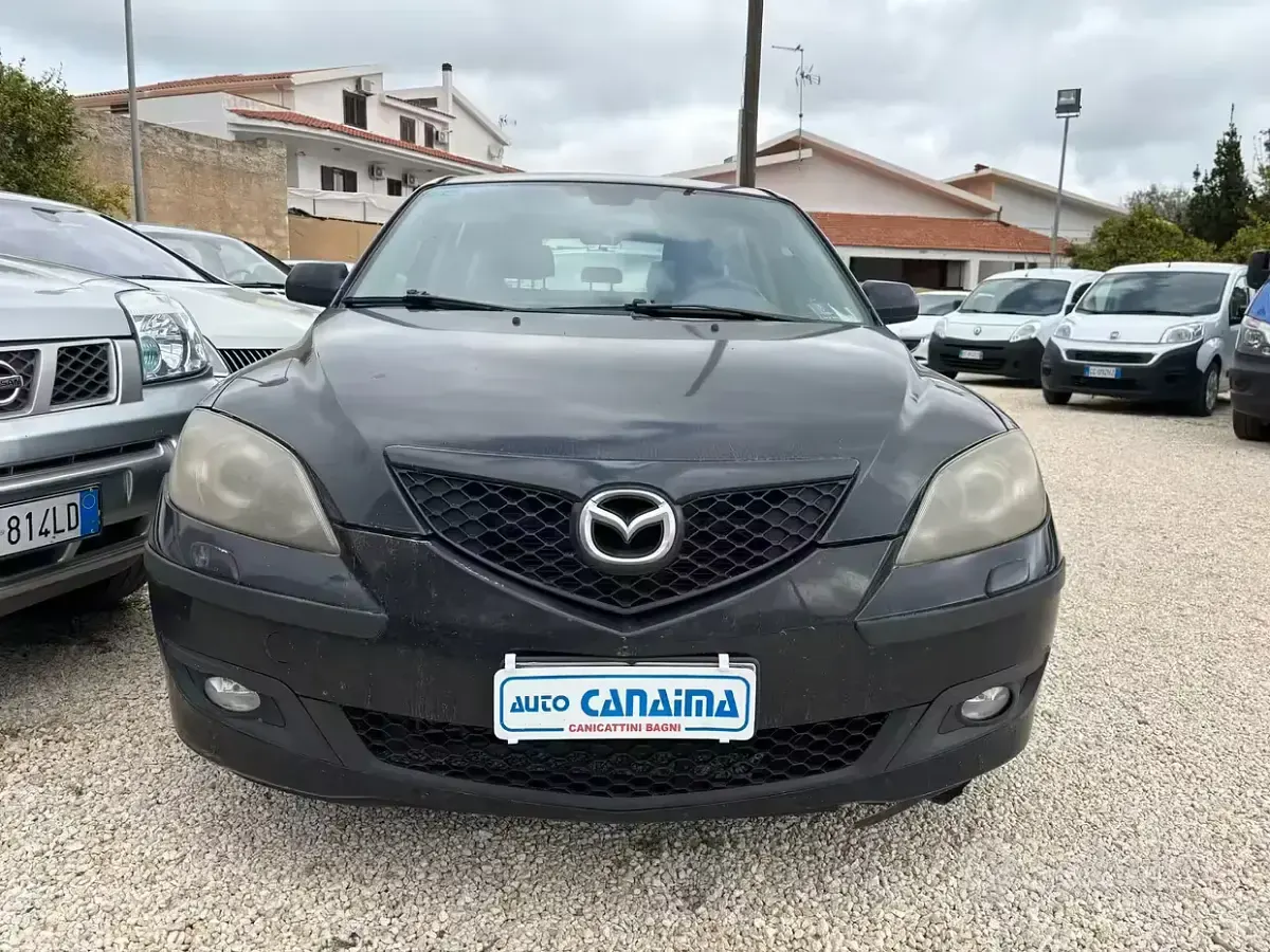 Usata Mazda 3 143 CV (105 kW) 2007 Nero Utilitaria