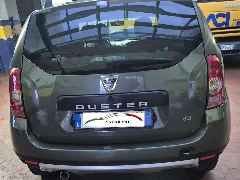 Usata Dacia Duster 110 CV (80 kW) 2012 Verde SUV