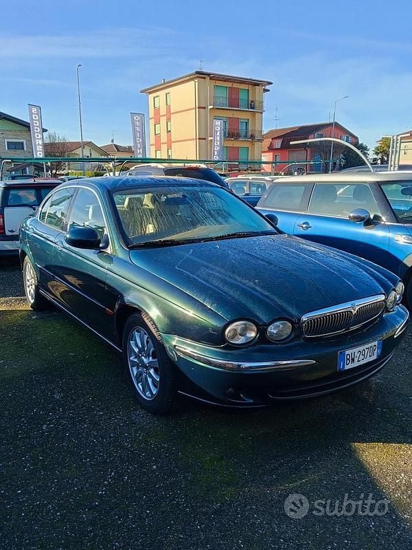 Usata Jaguar X-type Executive 195 CV (143 kW) 2001 Verde Berlina