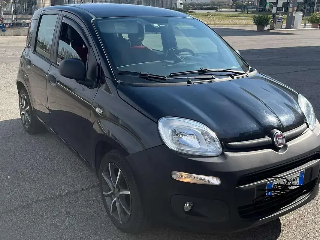 Usata Fiat Panda 98 CV (72 kW) 2014 Nero Utilitaria