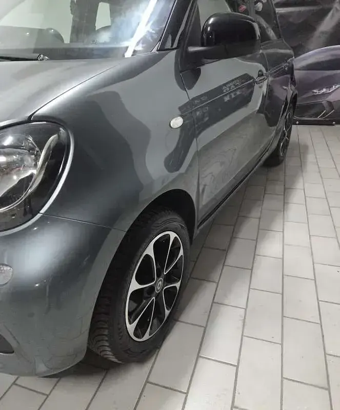 Usata Smart ForFour Prime 71 CV (52 kW) 2016 Utilitaria