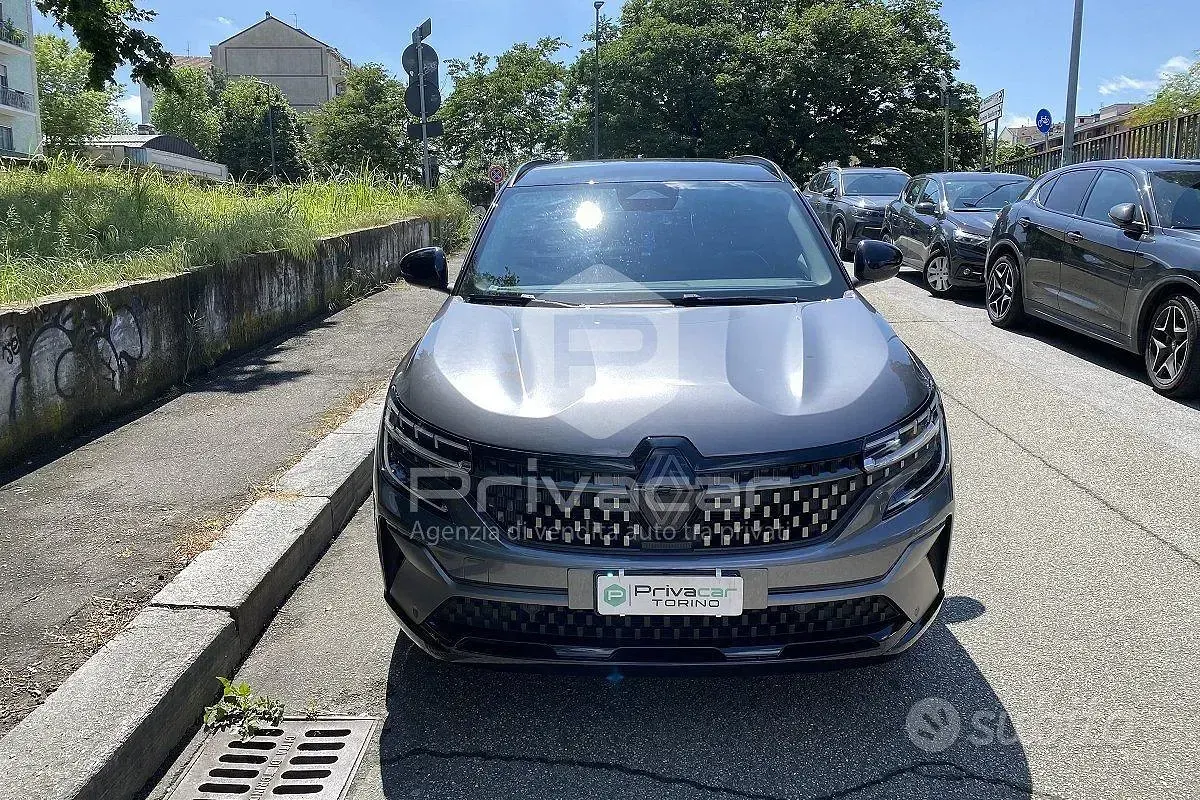 Usata Renault Austral Techno Esprit Alpine 130 CV (95 kW) 2023 Grigio SUV