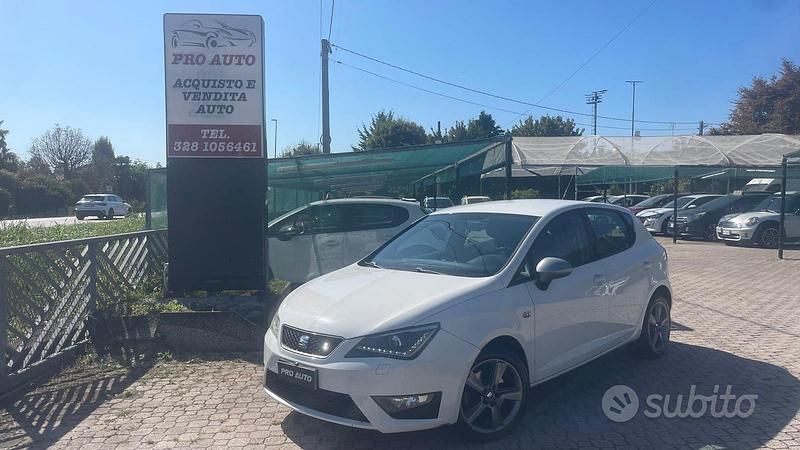 Bianco Usata 2015 Seat Ibiza FR Tre volumi | 4799 € (Ottimo prezzo) - Immagine 1/4