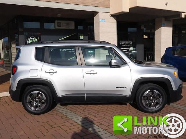 Usata Jeep Renegade Longitude 120 CV (88 kW) 2016 Grigio(met.) SUV