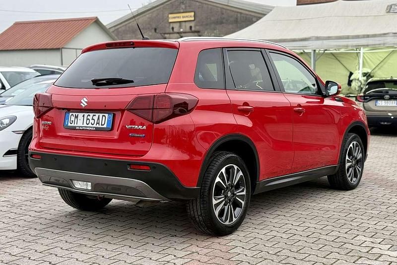 Usata Suzuki Vitara 102 CV (75 kW) 2023 Rosso SUV
