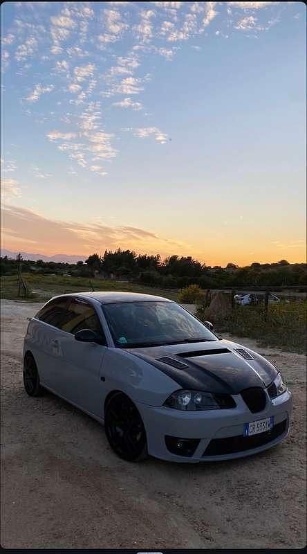 Usata Seat Ibiza CUPRA 160 CV (117 kW) 2004 Berlina